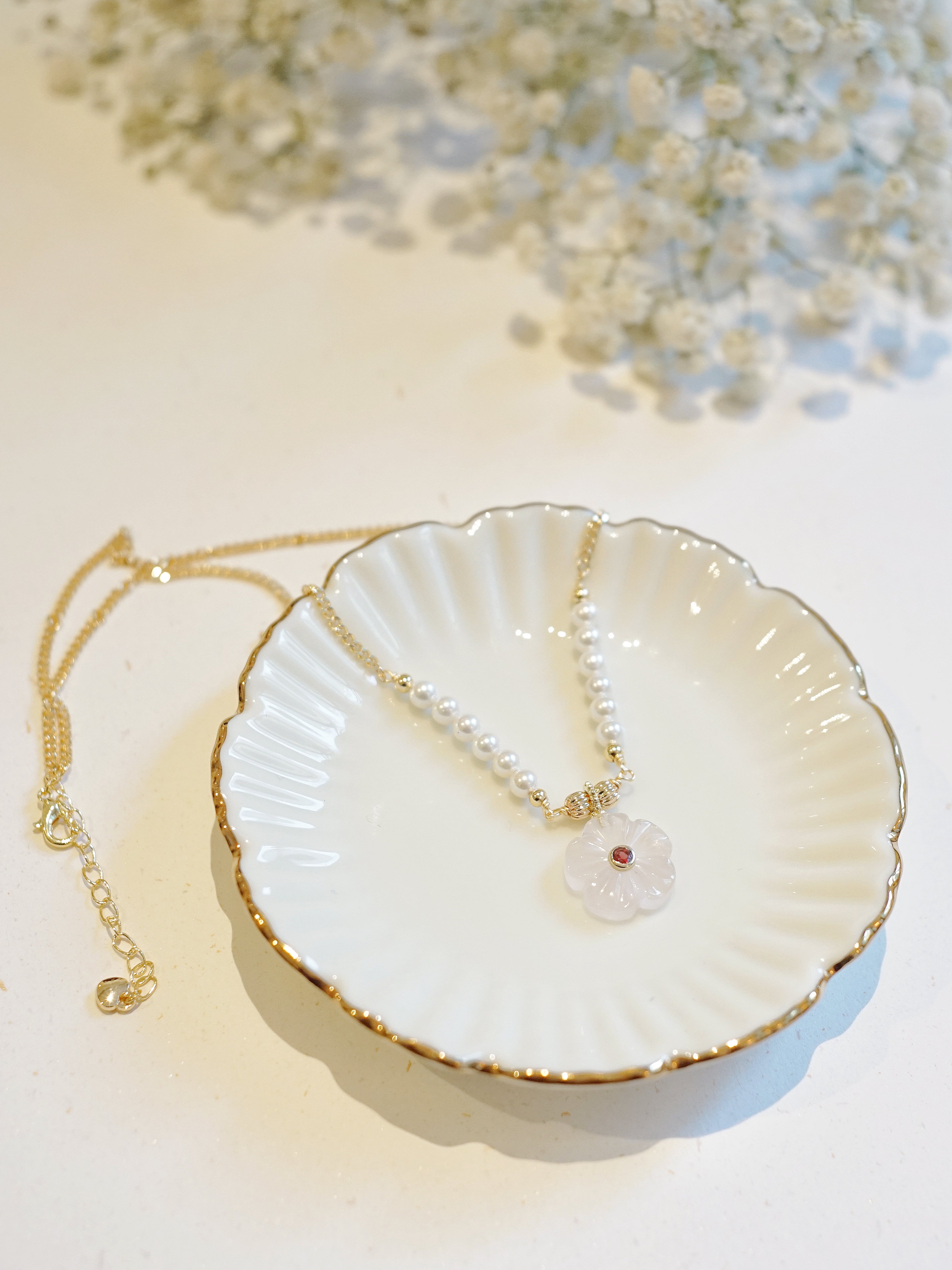 Gold-plated Sakura Rose Quartz & Shell Pearl Necklace